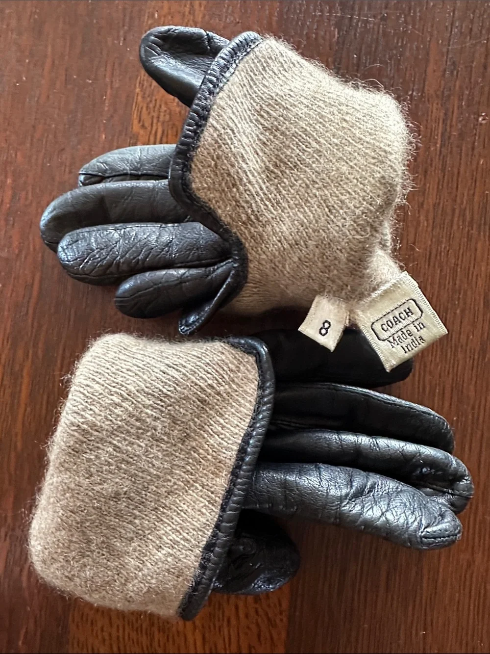 Coach Black Leather Women's Gloves. Size 8. Cashmere lined. Perfectly worn in.